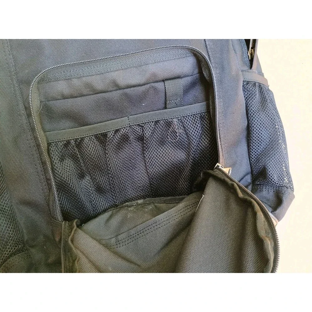 Carhartt Black Backpack School Bag Work Travel Laptop Sleeve